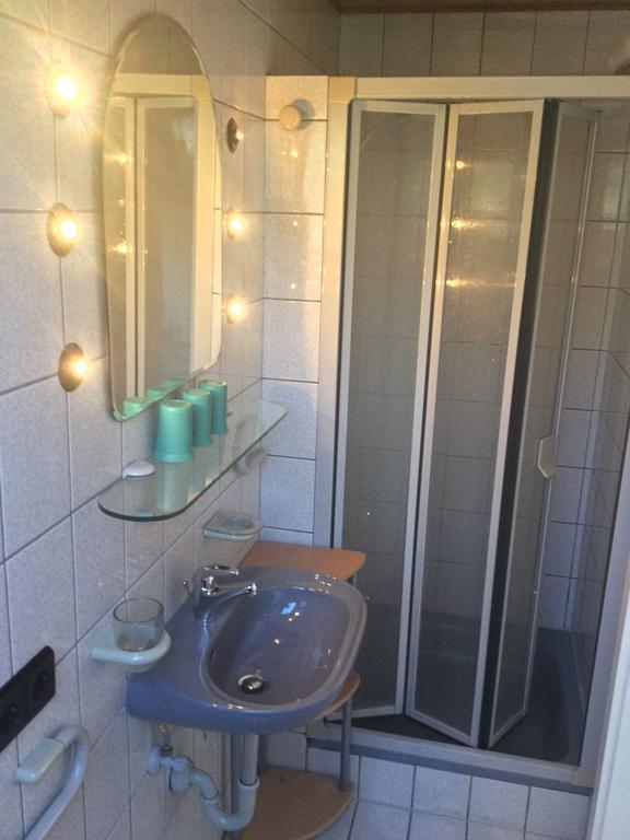 Gaestehaus Kaiser Ostfildern Kültér fotó